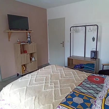 D'hotes Au Milieu Des Vignes Bed and breakfast